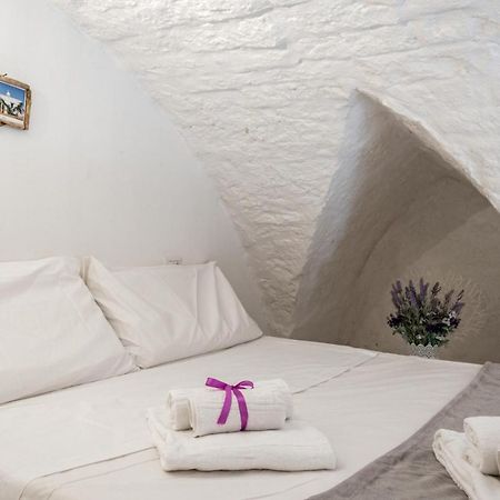 La Casa Nel Vico Pretty Apartment Остуни Екстериор снимка
