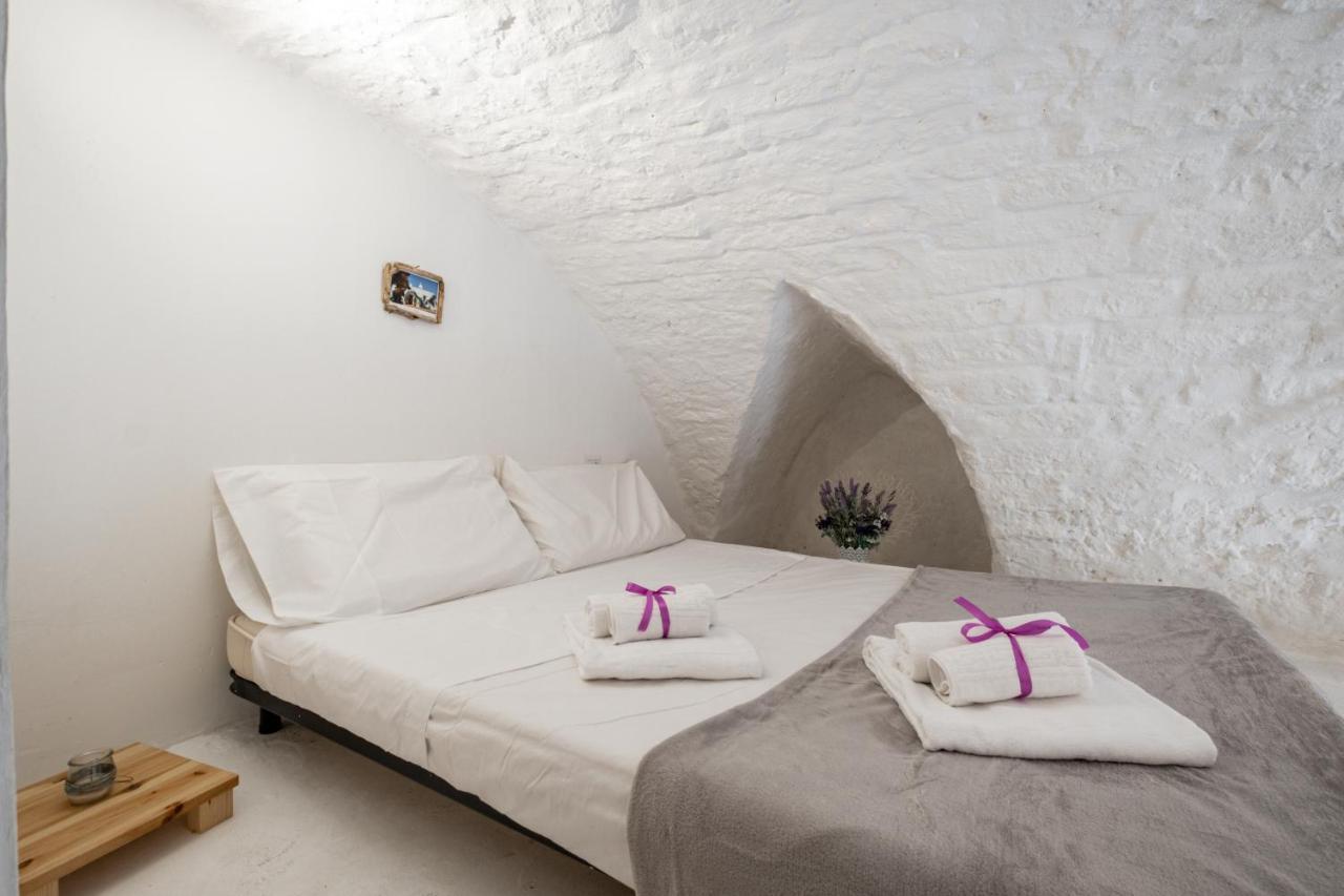 La Casa Nel Vico Pretty Apartment Остуни Екстериор снимка