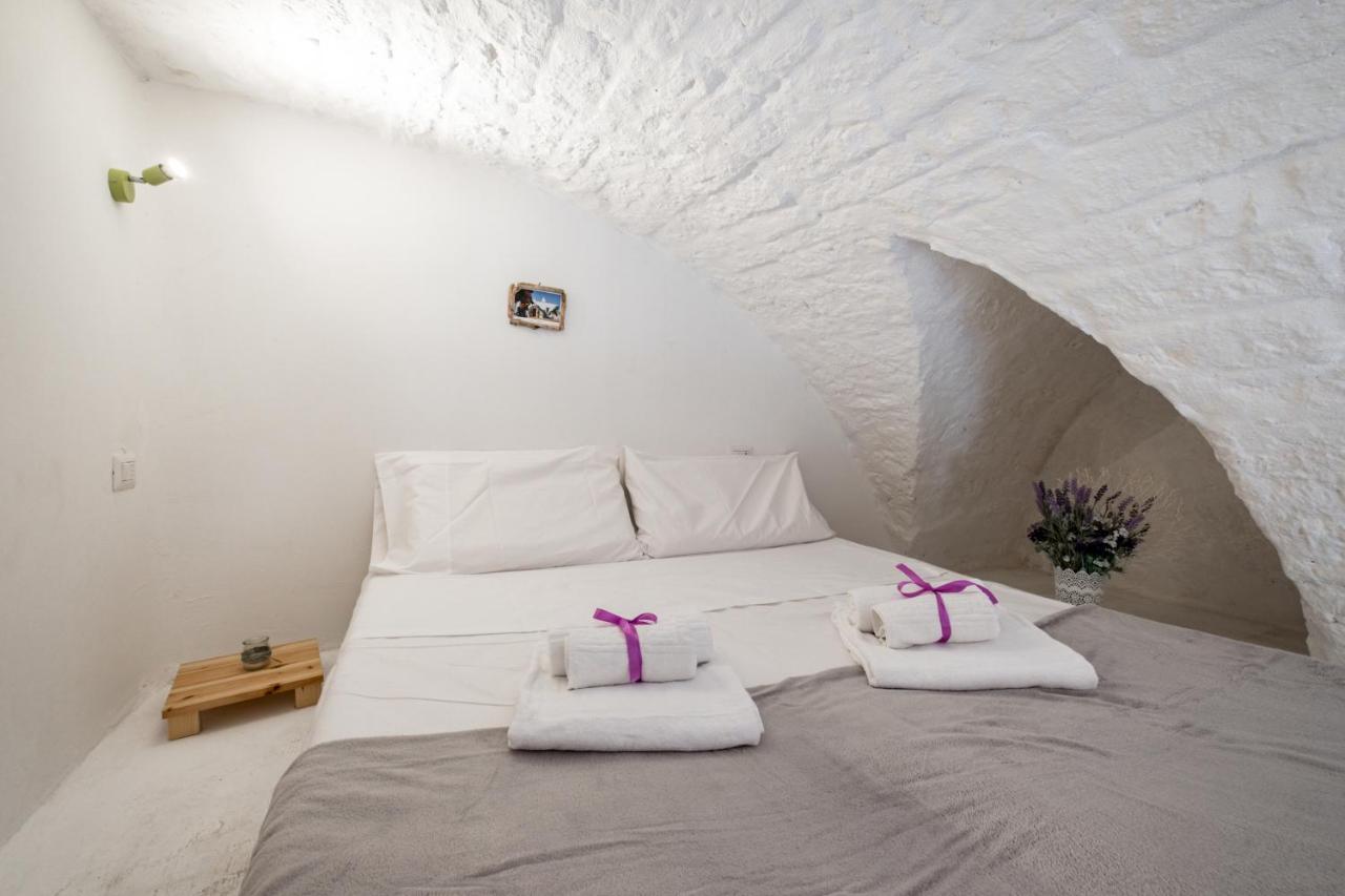 La Casa Nel Vico Pretty Apartment Остуни Екстериор снимка