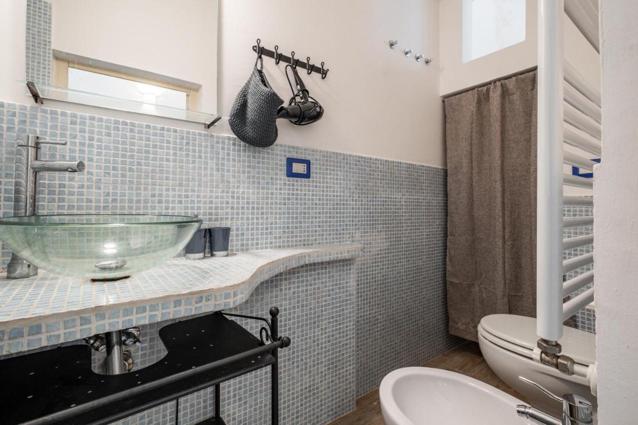 La Casa Nel Vico Pretty Apartment Остуни Екстериор снимка