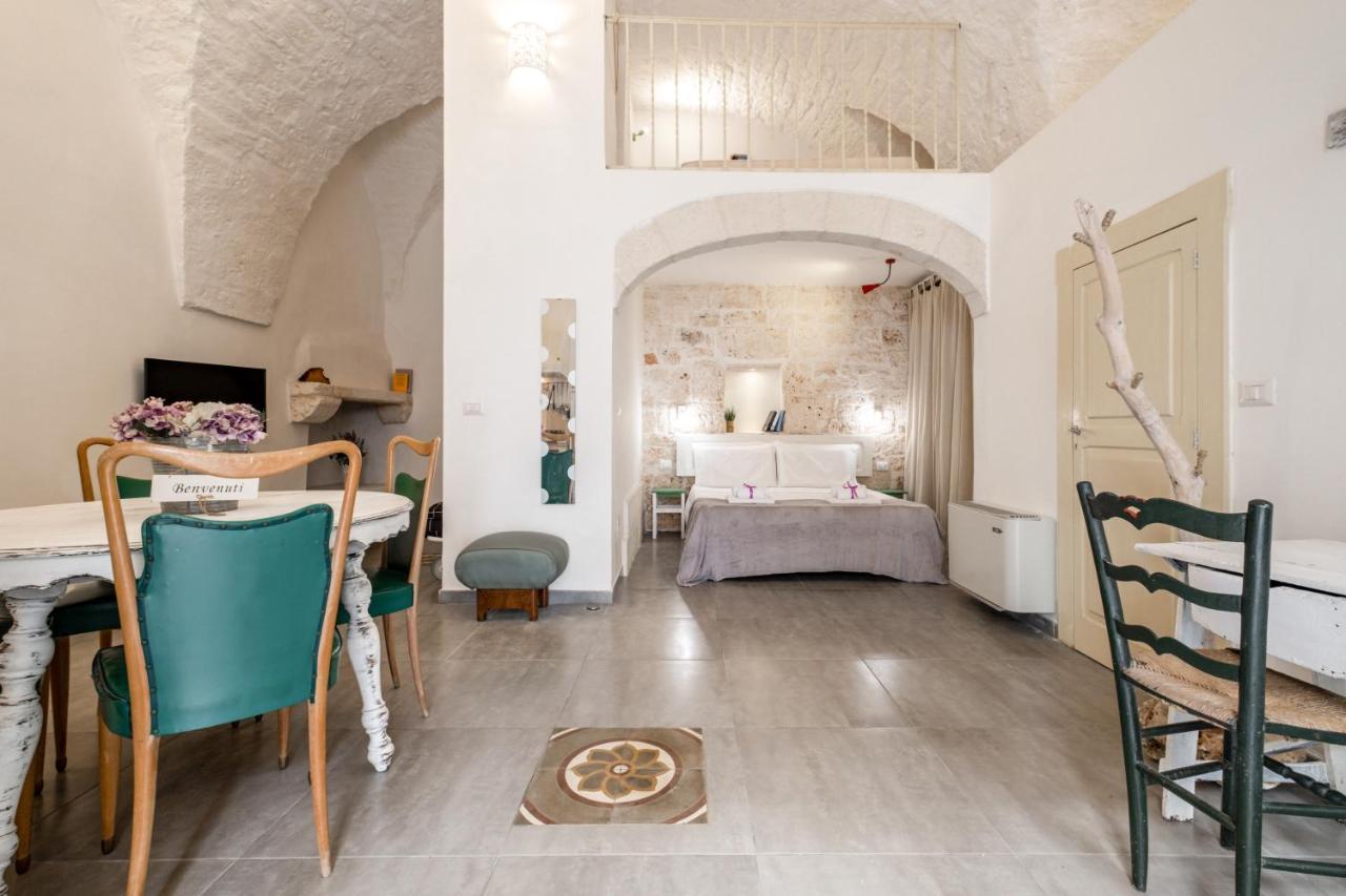 La Casa Nel Vico Pretty Apartment Остуни Екстериор снимка